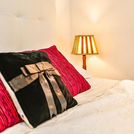 Ghat Apartments Montroig Sitges Kültér fotó