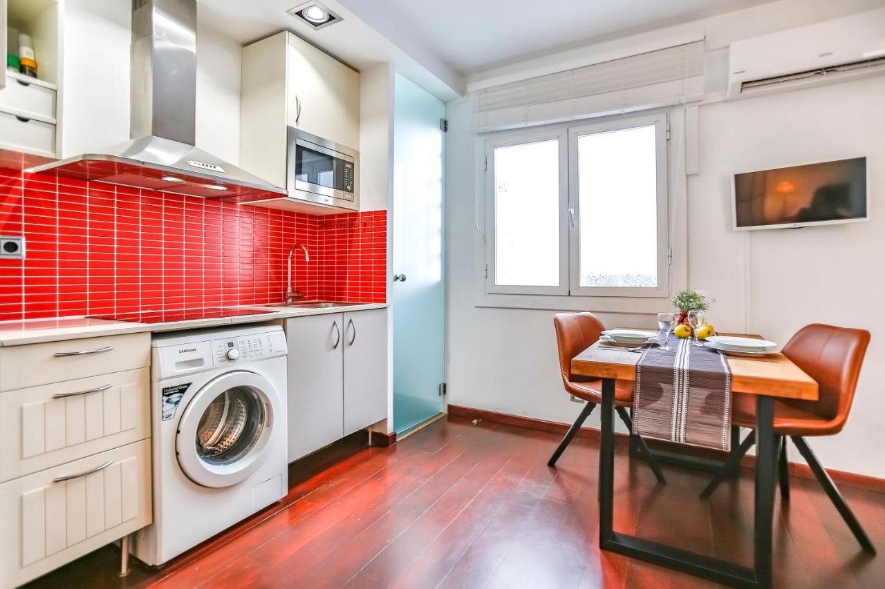 Ghat Apartments Montroig Sitges Kültér fotó