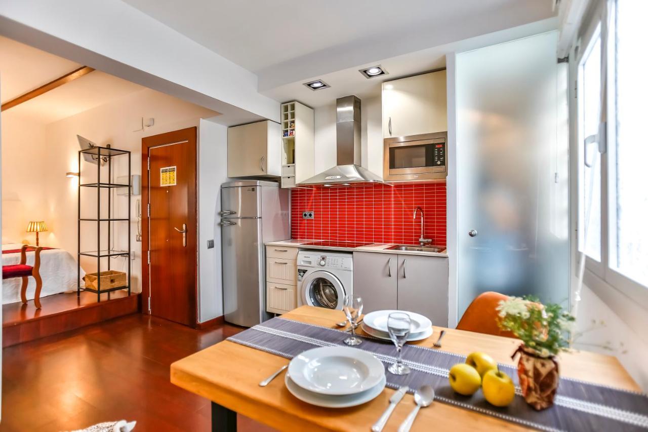 Ghat Apartments Montroig Sitges Kültér fotó